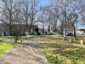 View To front- click for photo gallery